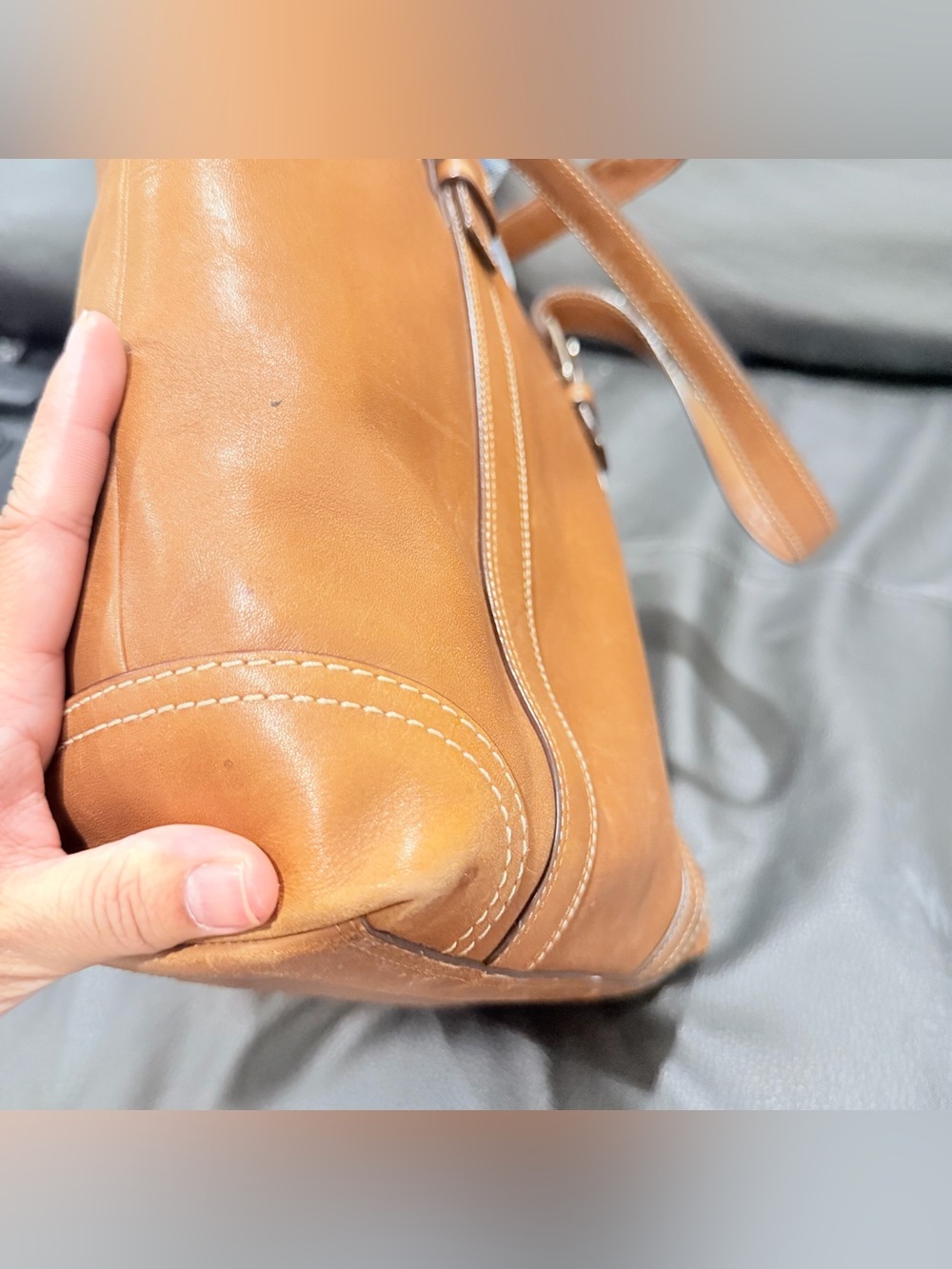 Vintage Coach Hampton Leather Shoulder Tote Bag – Camel Brown / Tan - Picture 11 of 13
